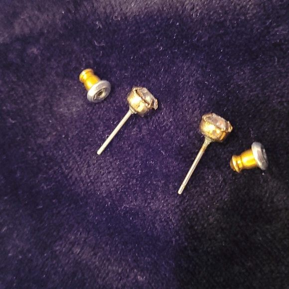 Zirconia Studs with Bonus Ring - Picture 11 of 17